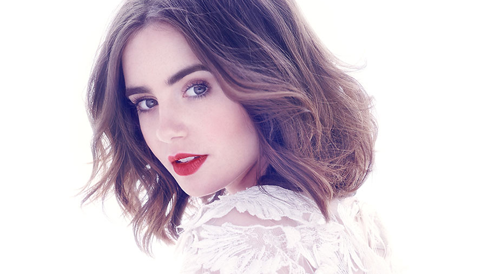 HD Celebrity Wallpaper Lily Collins Galleries