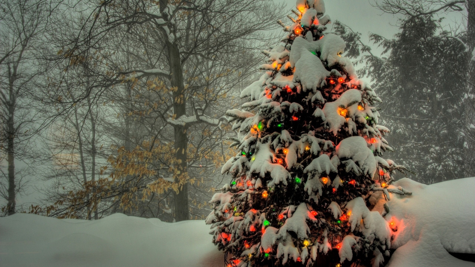 Wallpaper Christmas Tree Toys Light Snow