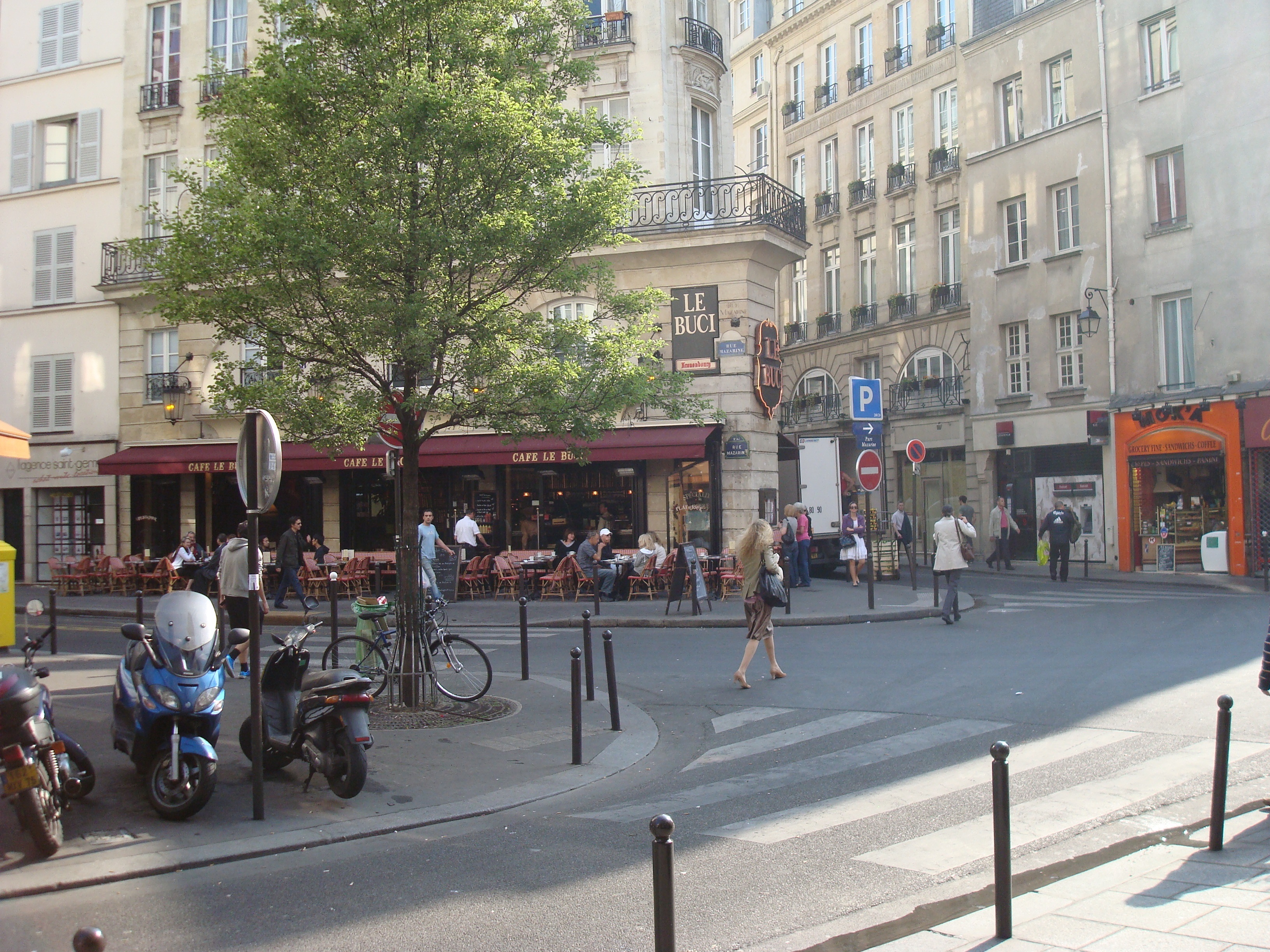 Paris Street Cafe Marlene Breakfast