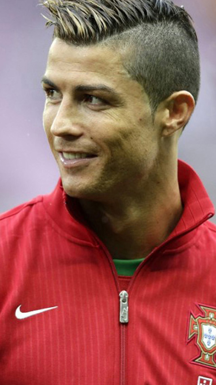 Cristiano Ronaldo Nike iPhone Wallpaper HD For