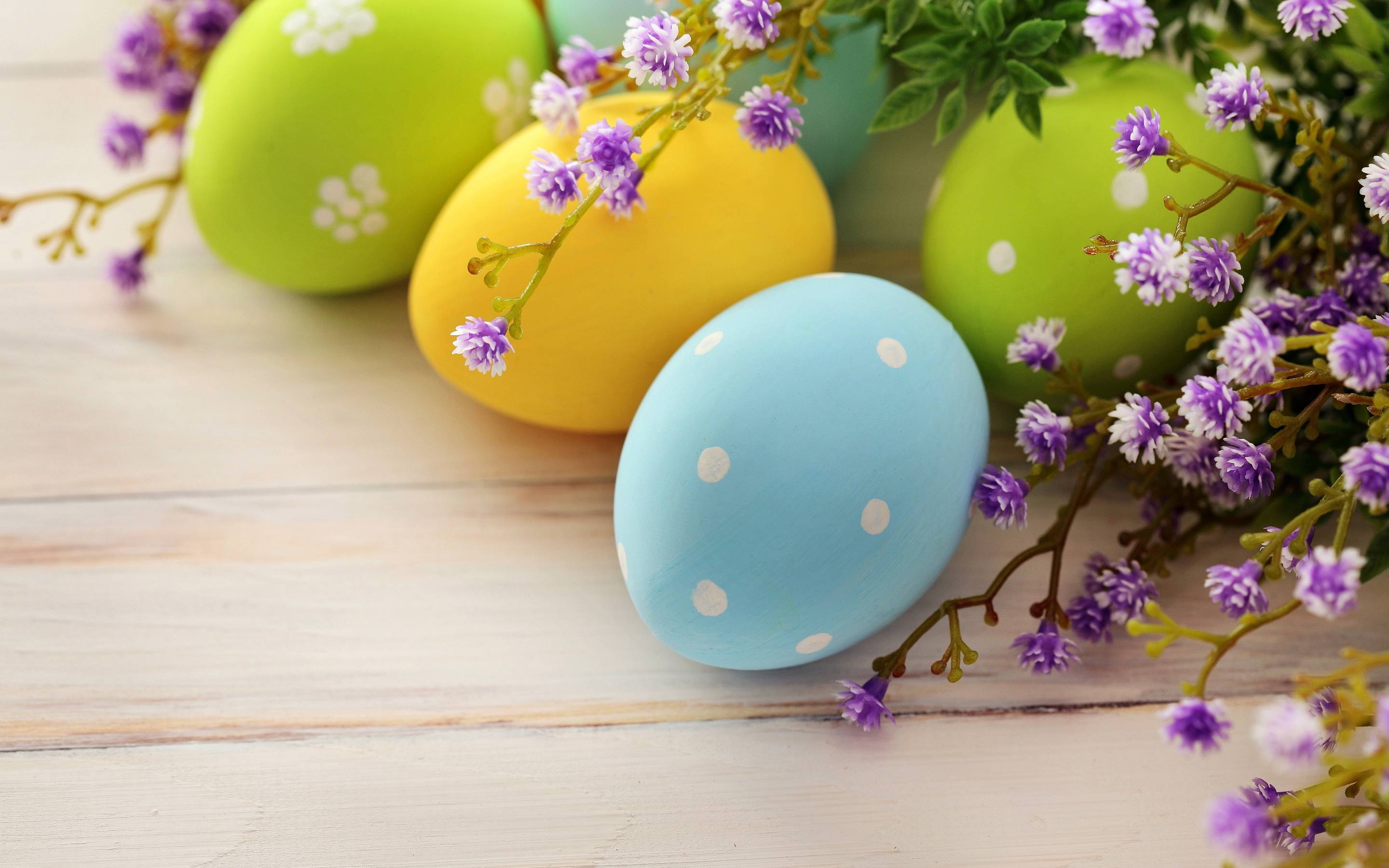 Easter Eggs Wallpaper Collections