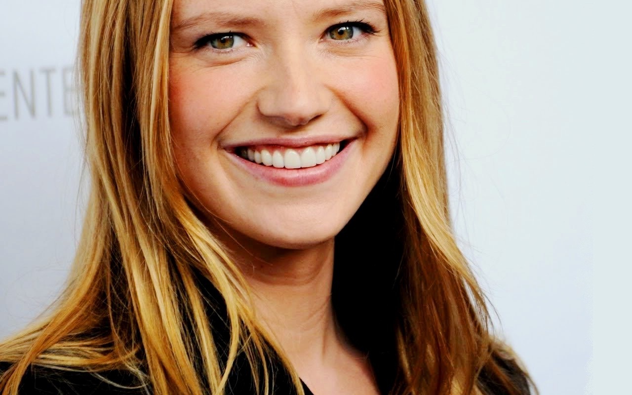 Anna Torv images Anna HD wallpaper and background photos 1280x800
