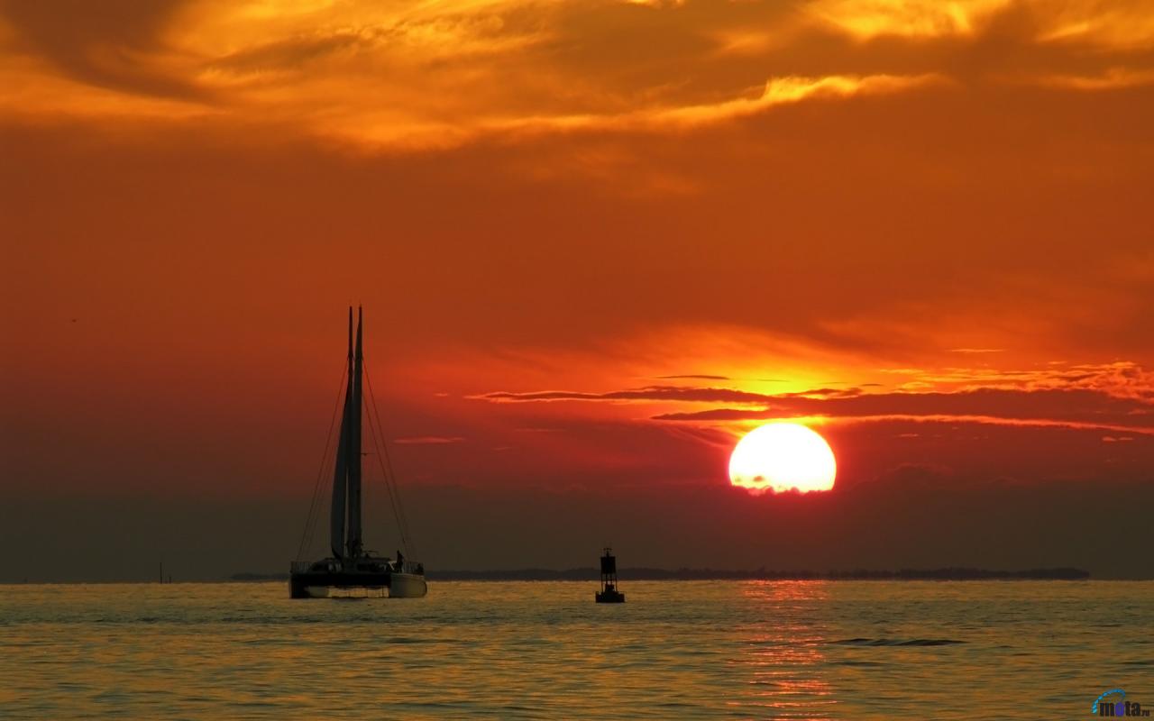 Wallpaper Catamaran At Sunset Key West Florida X