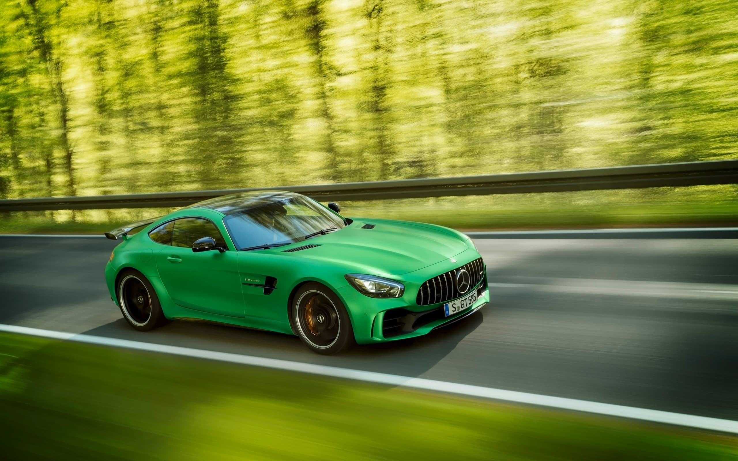 Mercedes AMG GT R 2017 wallpapers HD High Quality and