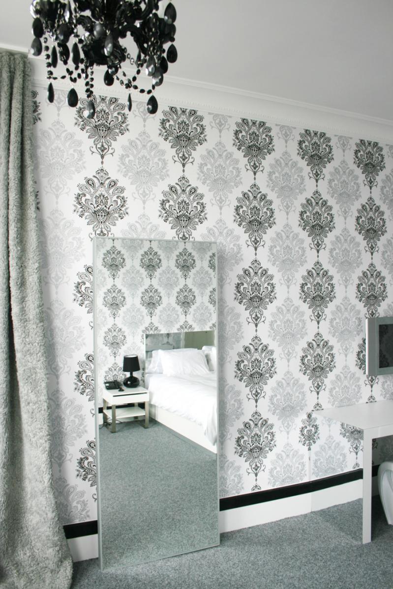 Beautiful Black And White Patterned Home Wallpaper Furniture