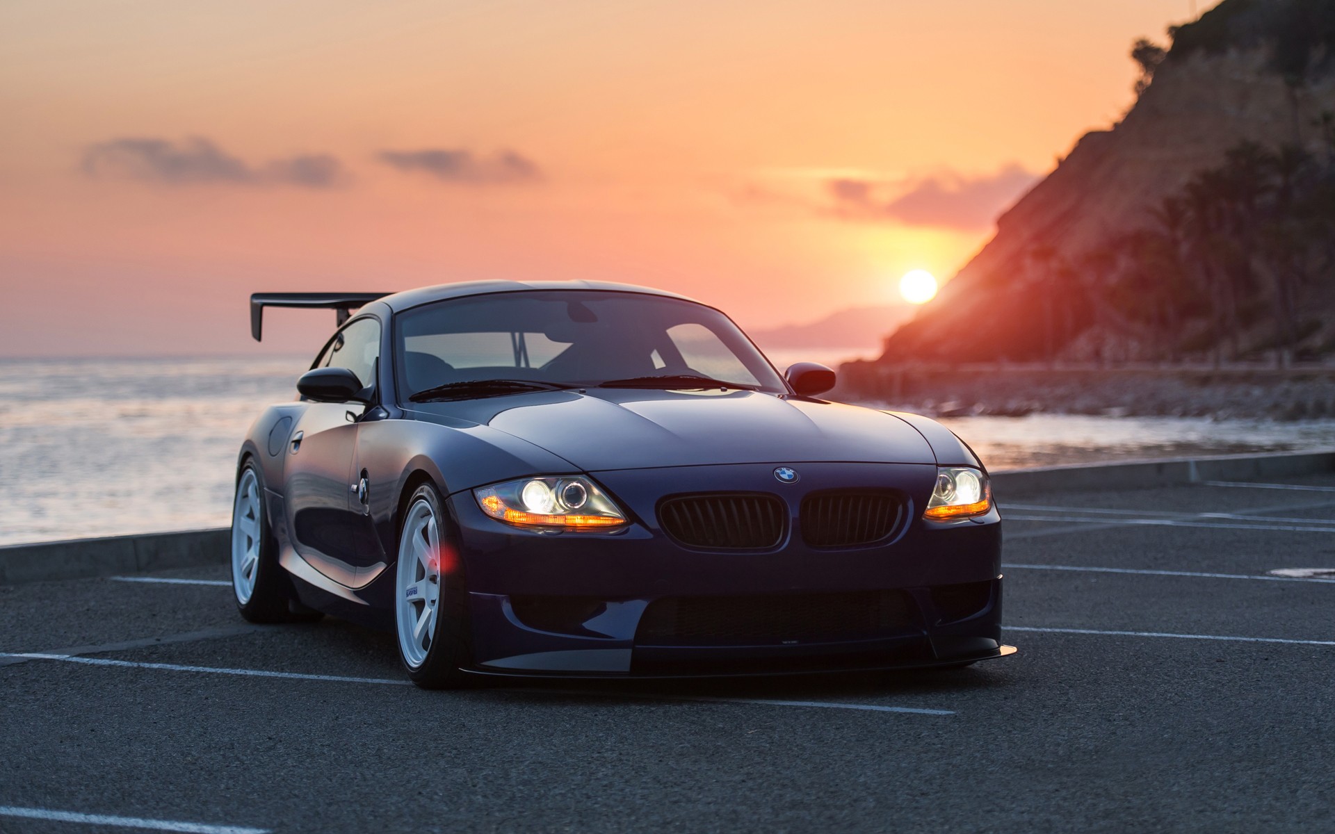 Bmw Z4 Coupe Desktop And Mobile Wallpaper Wallippo