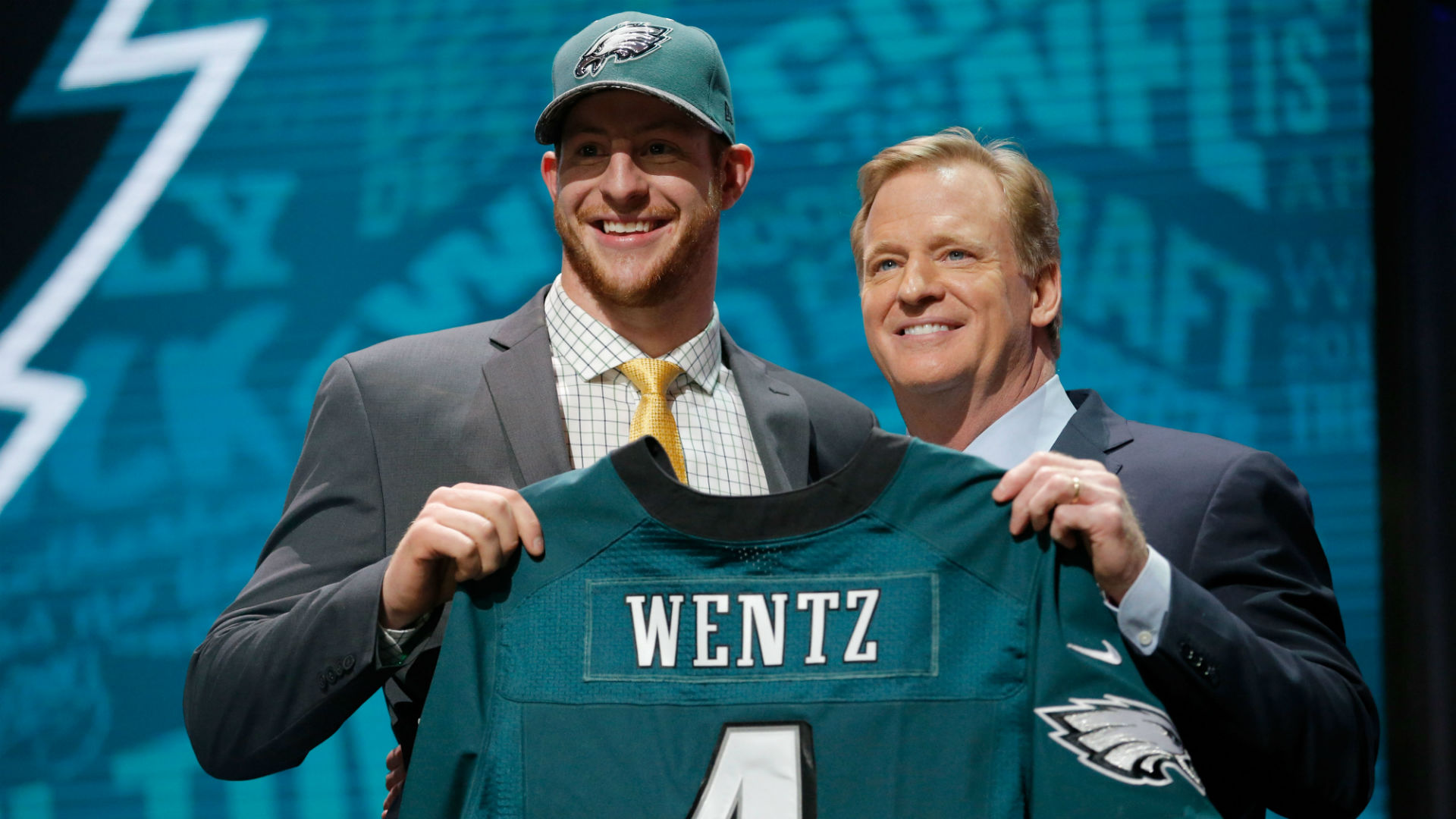 Eagles Expect Carson Wentz To Be Inactive On Game Day