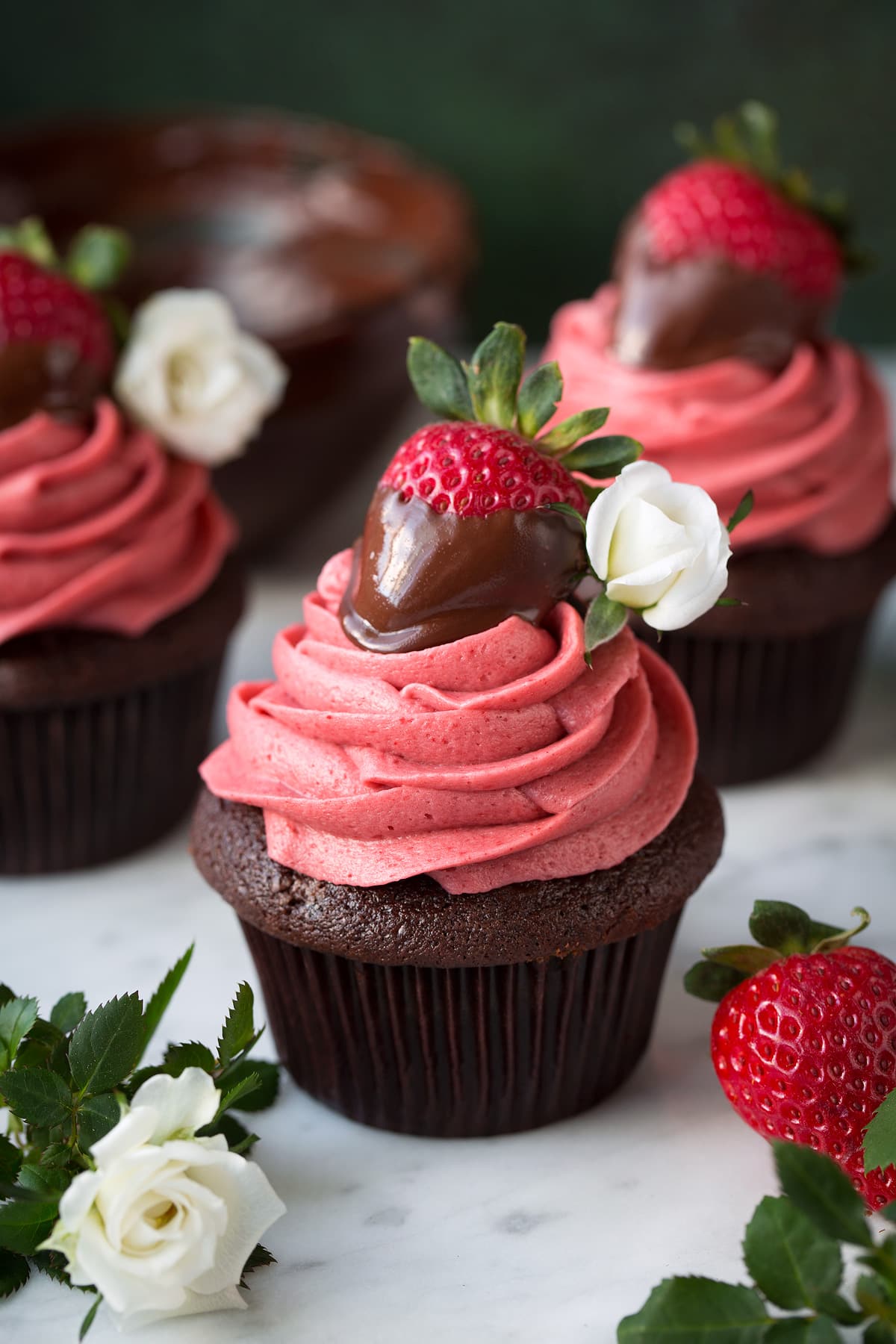 Chocolate Cupcakes With Strawberry Frosting Cooking Classy