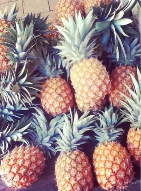Pineapple iPhone Wallpaper