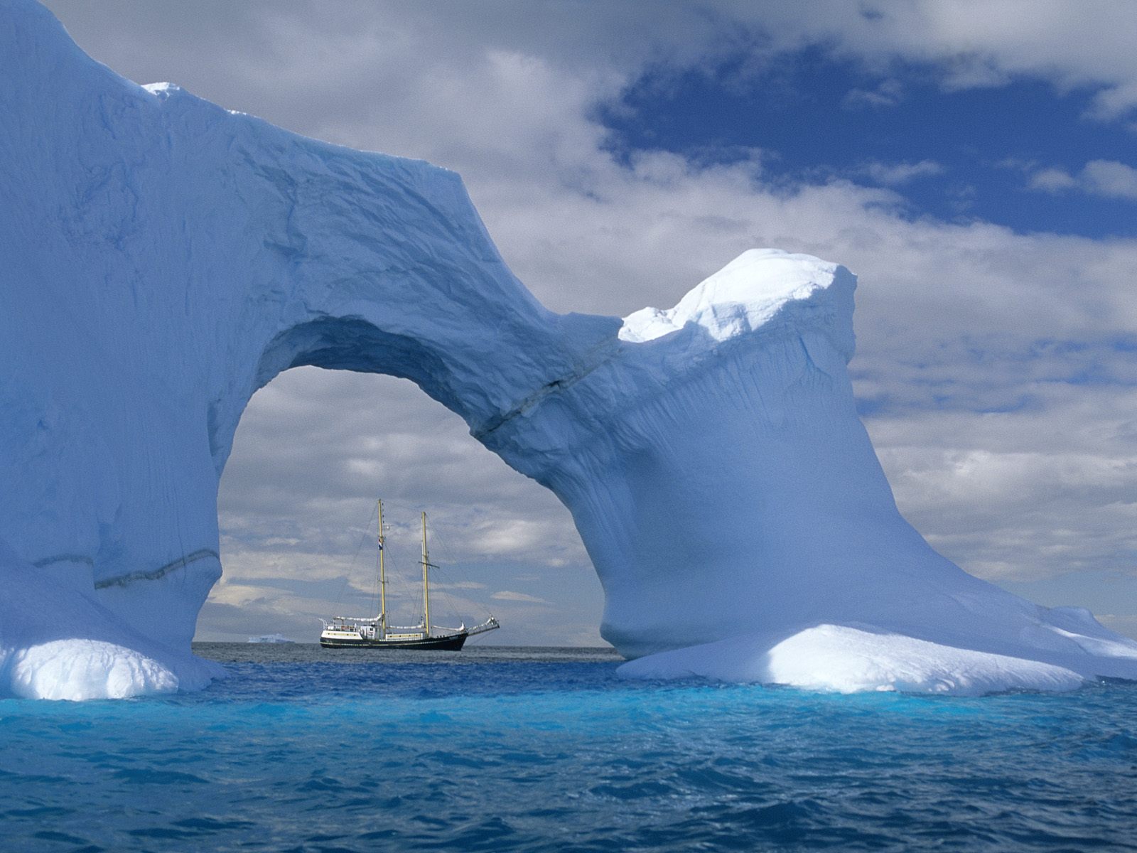 Antarctic Sailing Antarctica Photography Desktop Wallpaper