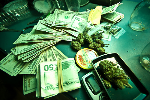 Featured image of post Green Aesthetic Wallpaper Money And Weed - All orders are custom made and most ship worldwide within 24 hours.