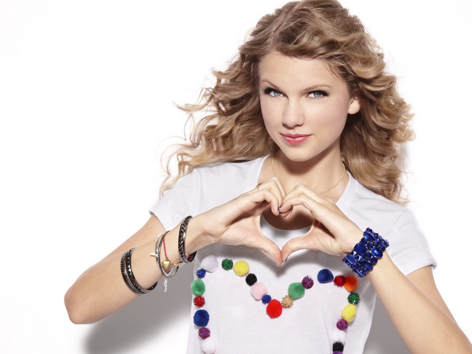 Sweet Taylor Swift Wallpaper
