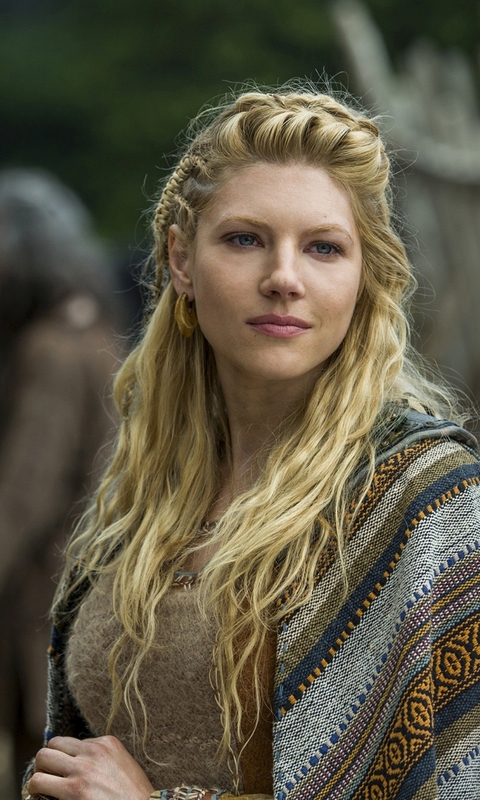 Katheryn Winnick As Lagertha In Vikings Mobile Wallpaper