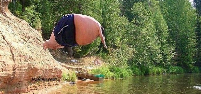 Topfunn Fat Person Jump In River Top Funny