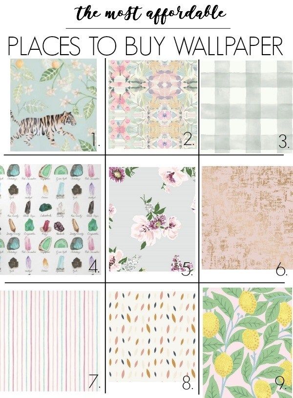 Arredamento Soggiorno Glam Flower Con Carta Da Parati Rosa E Dettagli Wallpaper
