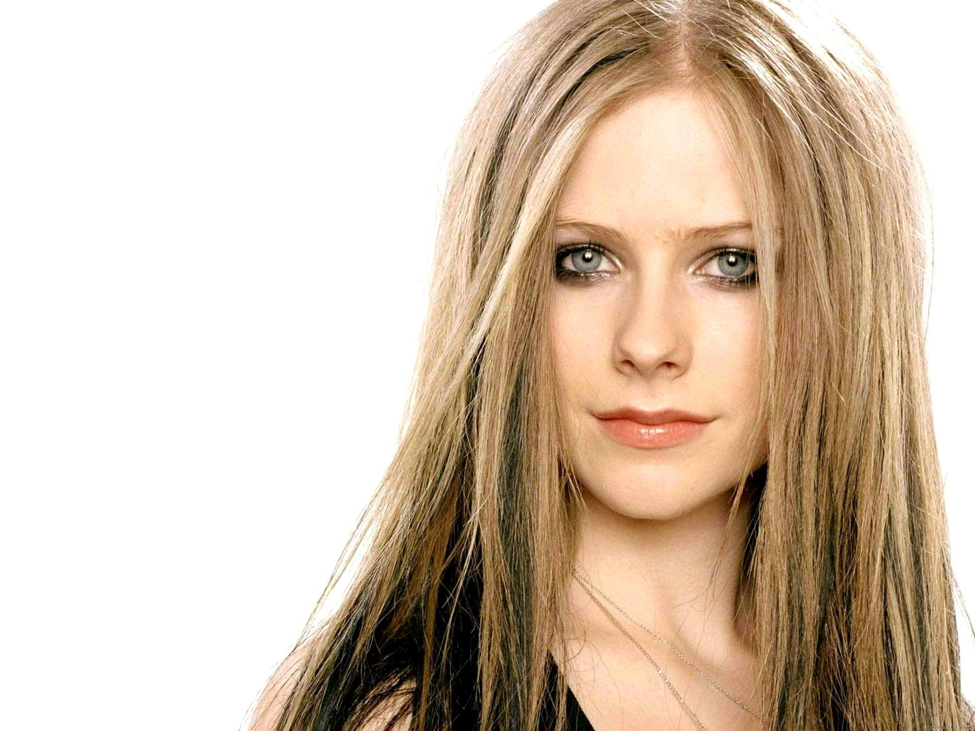 Avril Lavigne High Quality Wallpaper Size Of