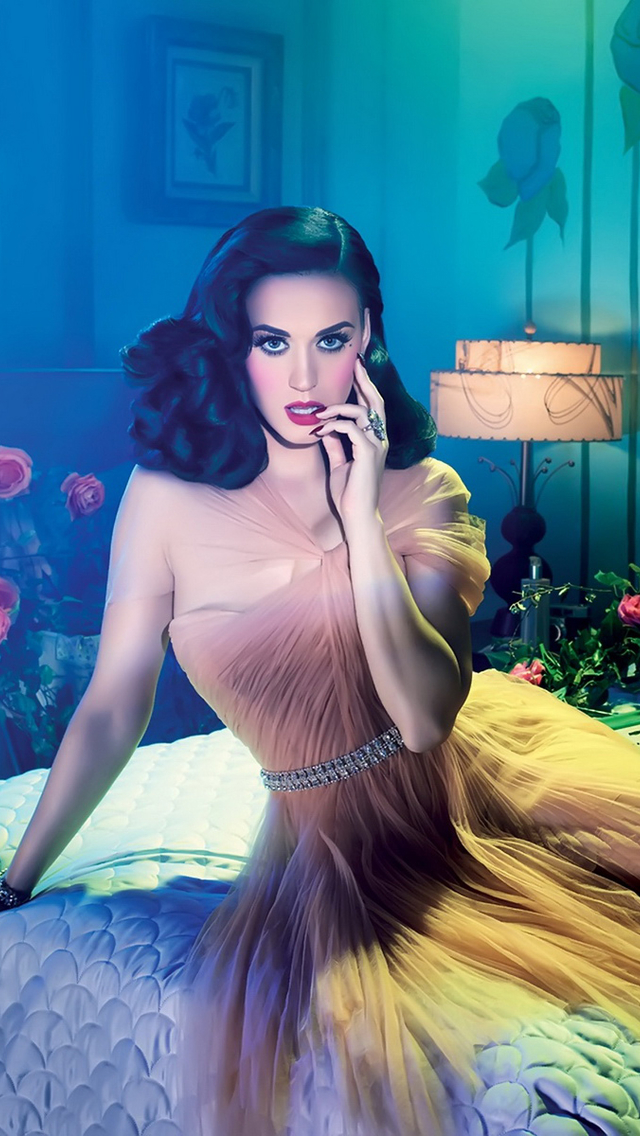 Katy Perry Retro Styling Wallpaper iPhone
