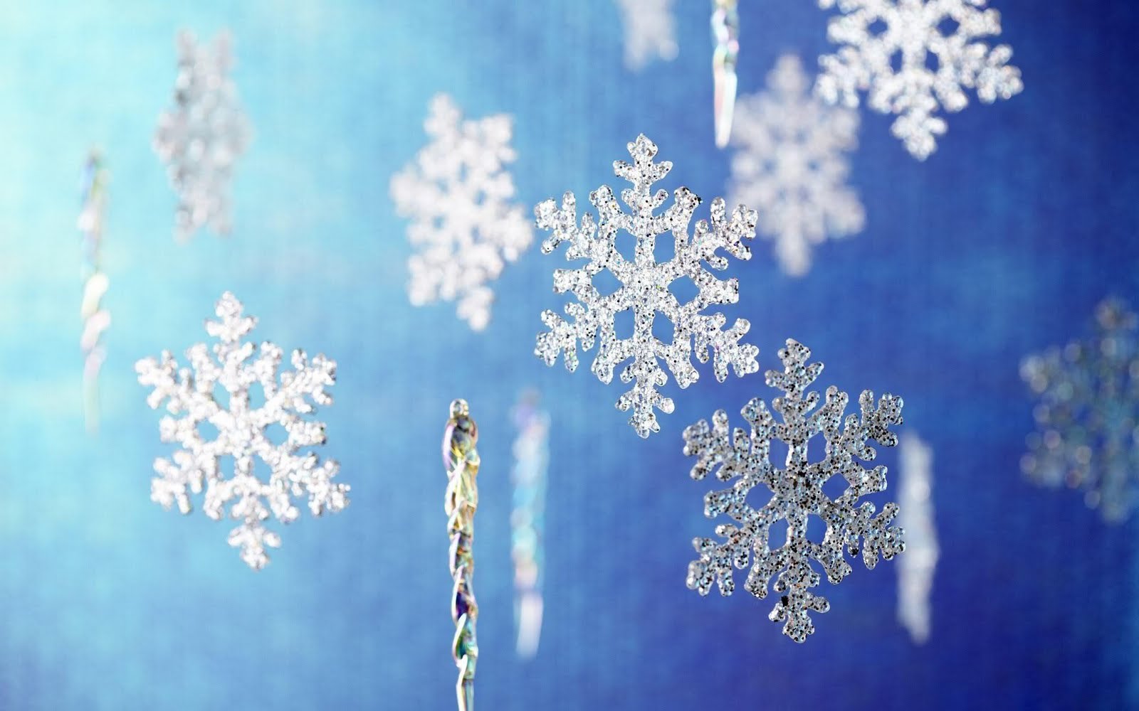  3d silver snowflakes falling desktop background hdhq wallpaper