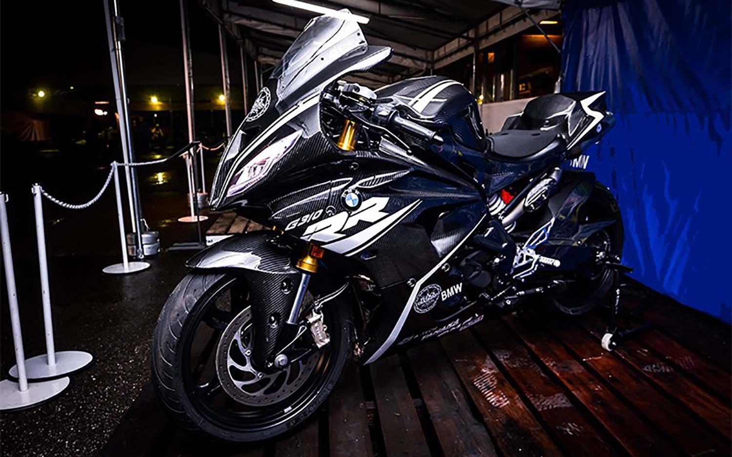 Hello Are You The New Bmw G310rr Supersport Asphalt Rubber