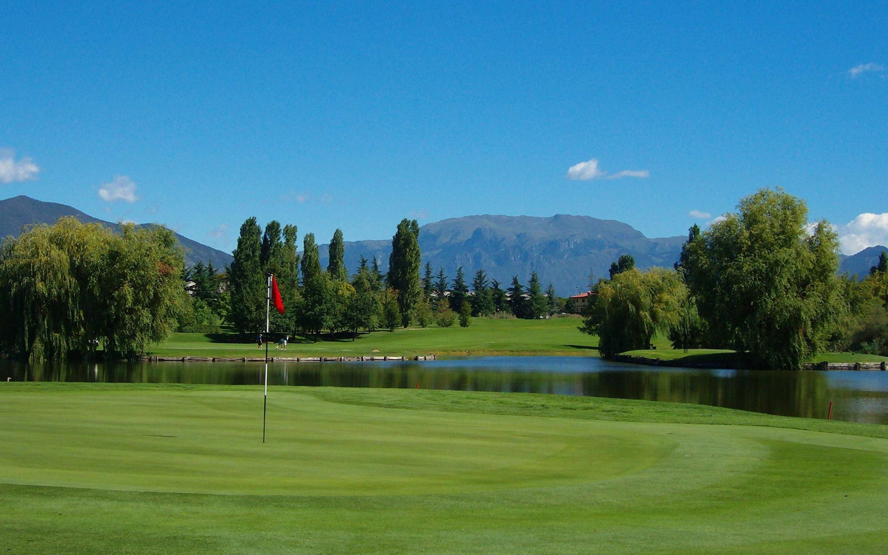 Golf Course Wallpaper