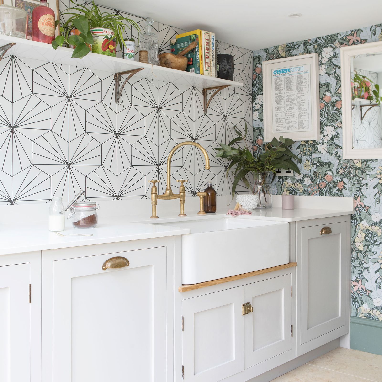 Kitchen Wallpaper Decor Ideas To Spruce Up Your Space