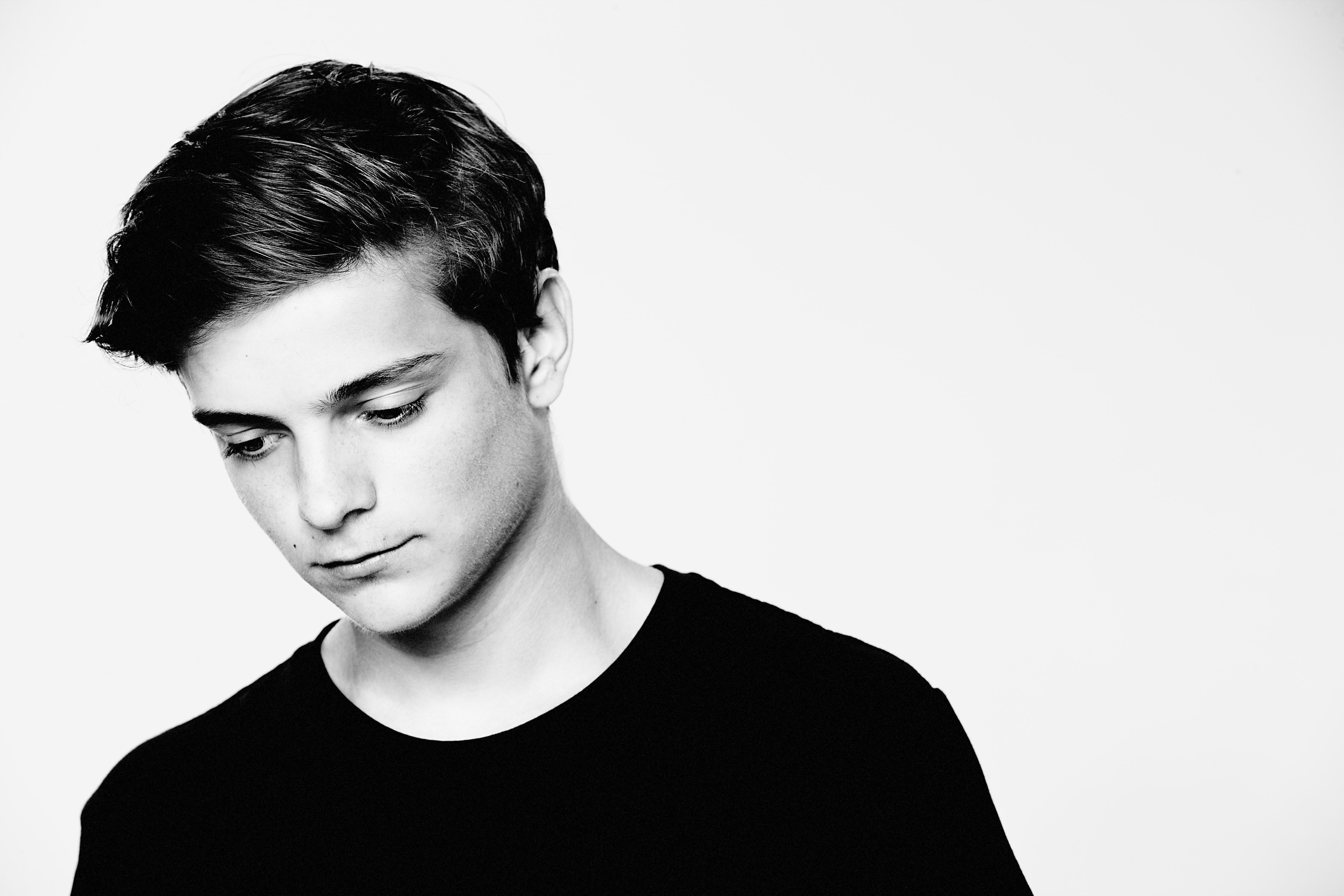 Martin Garrix Wallpaper Image Photos Pictures Background