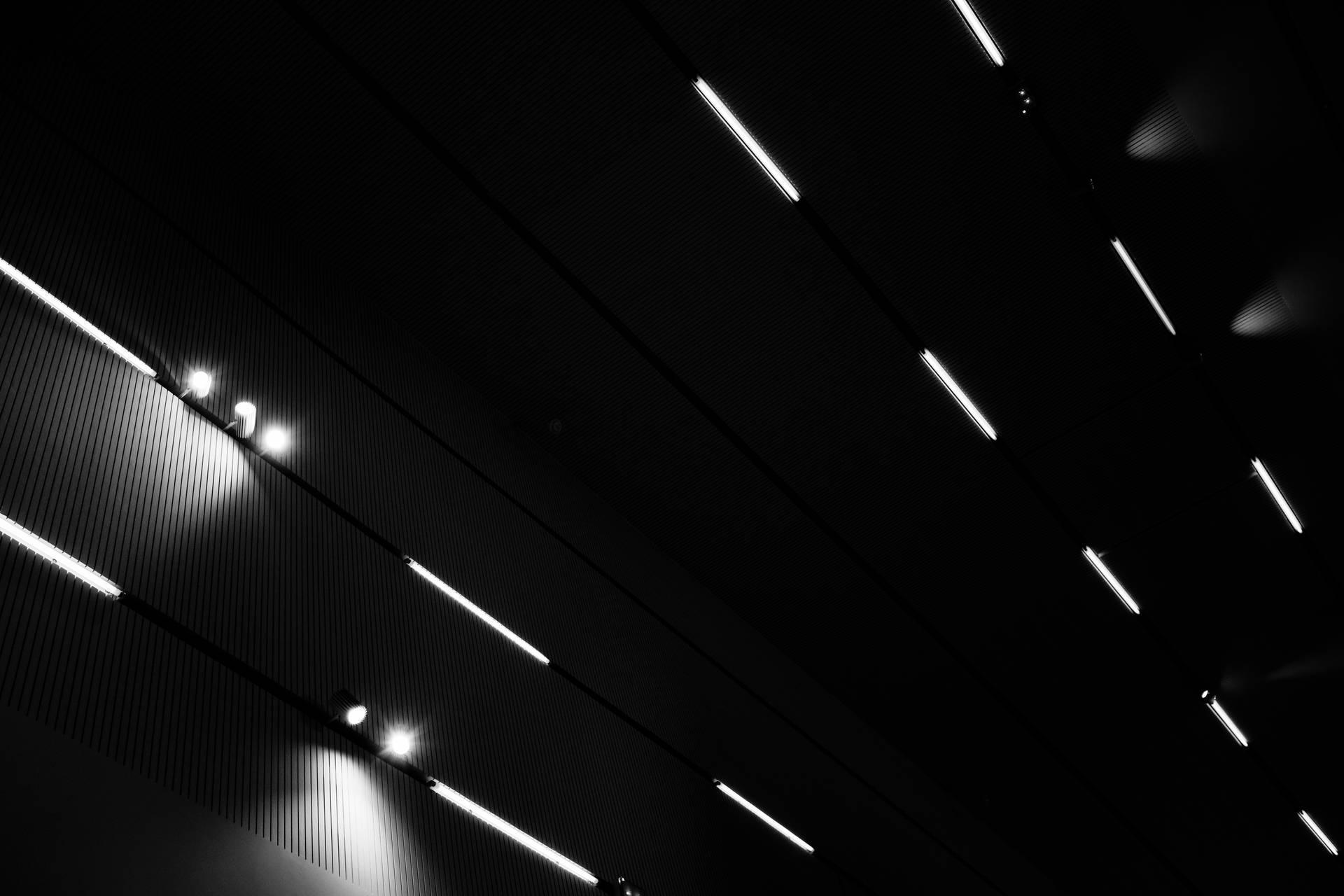 4k Black Wallpaper