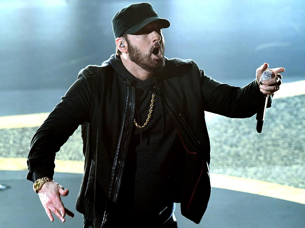 Eminem Donates Mom S Spaghetti To Detroit Hospital Workers