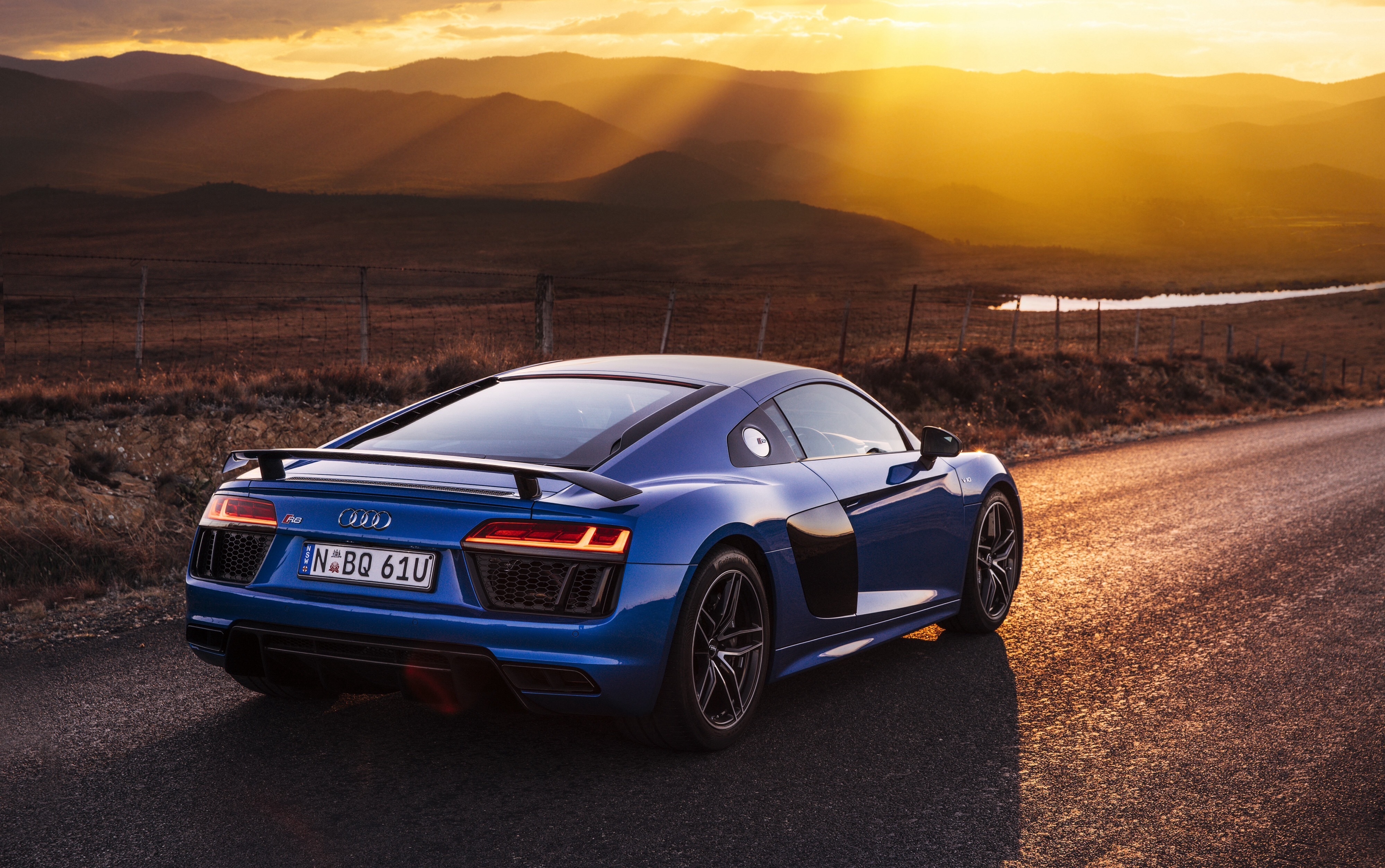 Vehicle Audi R8 V10 4k Ultra HD Wallpaper