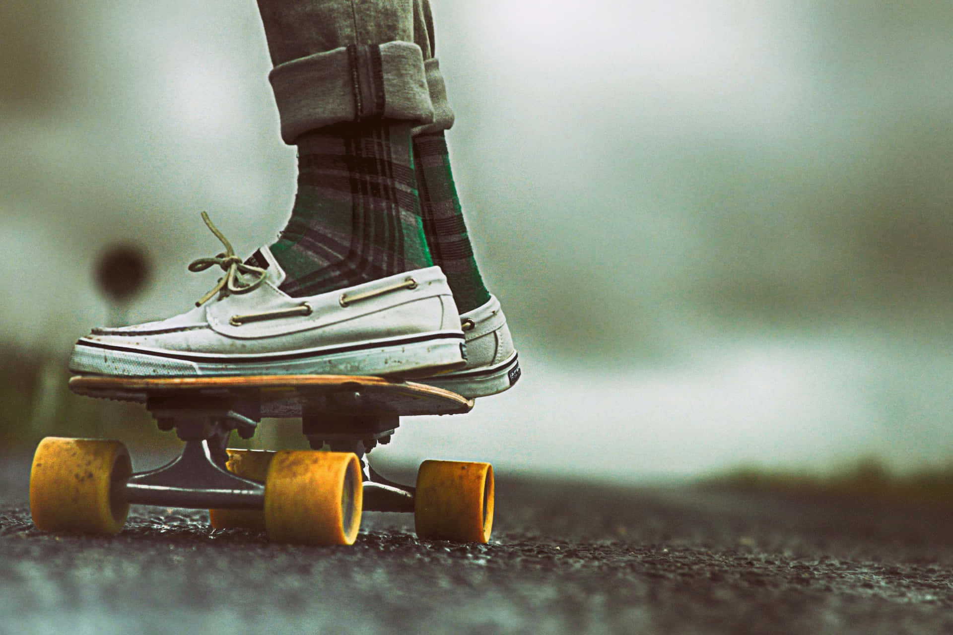 Skater Boy Aesthetic Picture Wallpaper