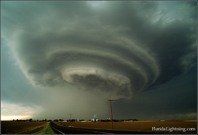 Supercell Thunderstorm By Bradlan