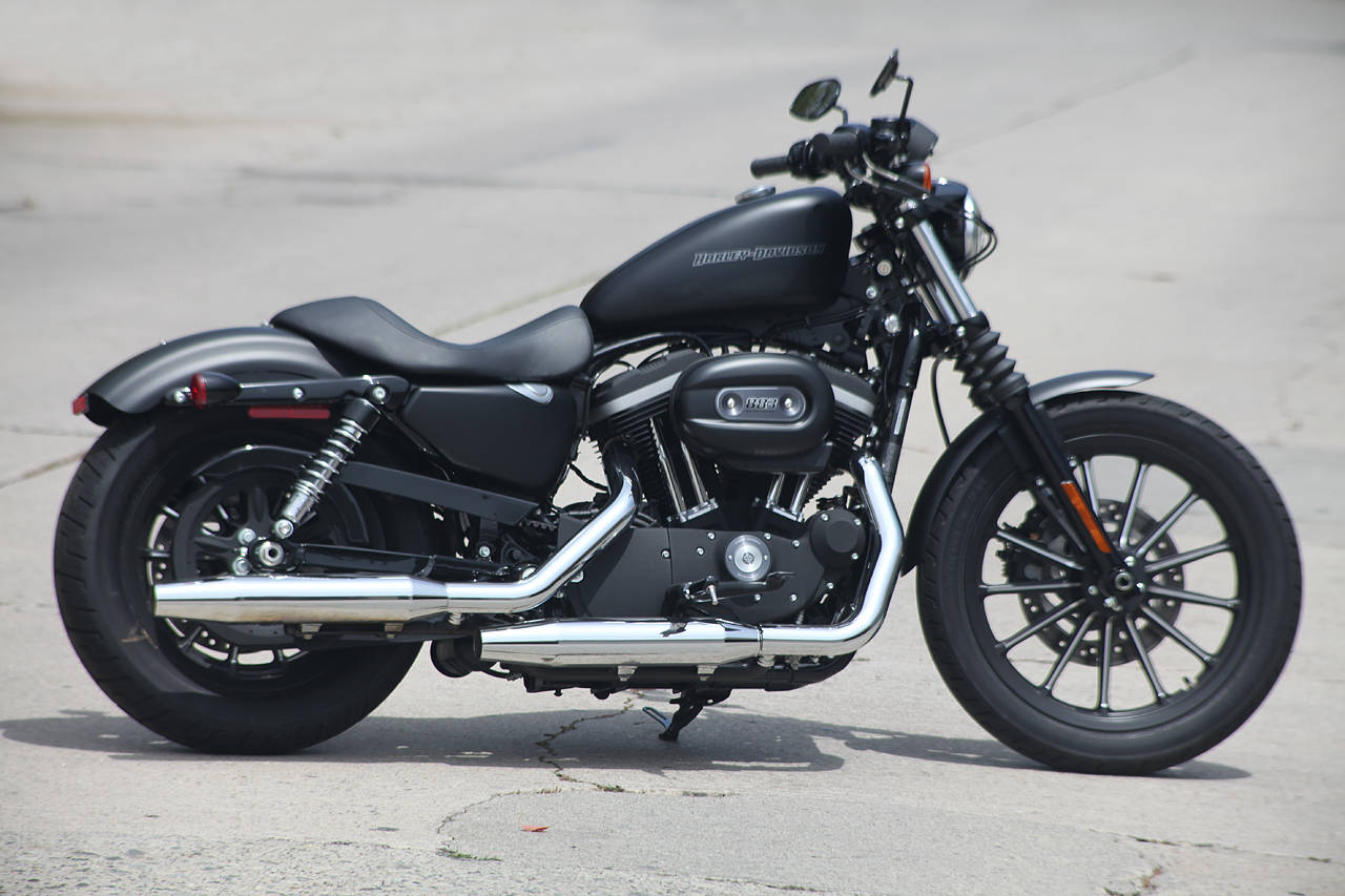 Harley Davidson Iron Bike Image Pictures