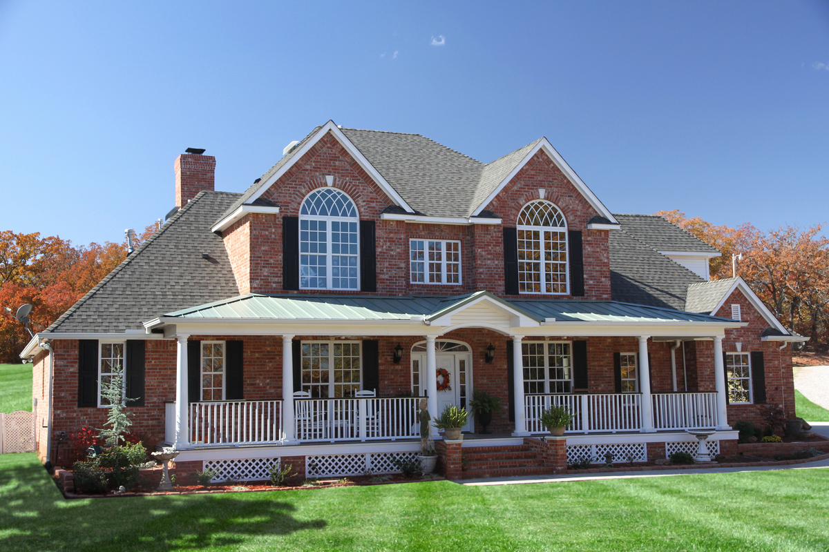 All Brick Home Plans Awesome Brick Farmhouse with southern Charm