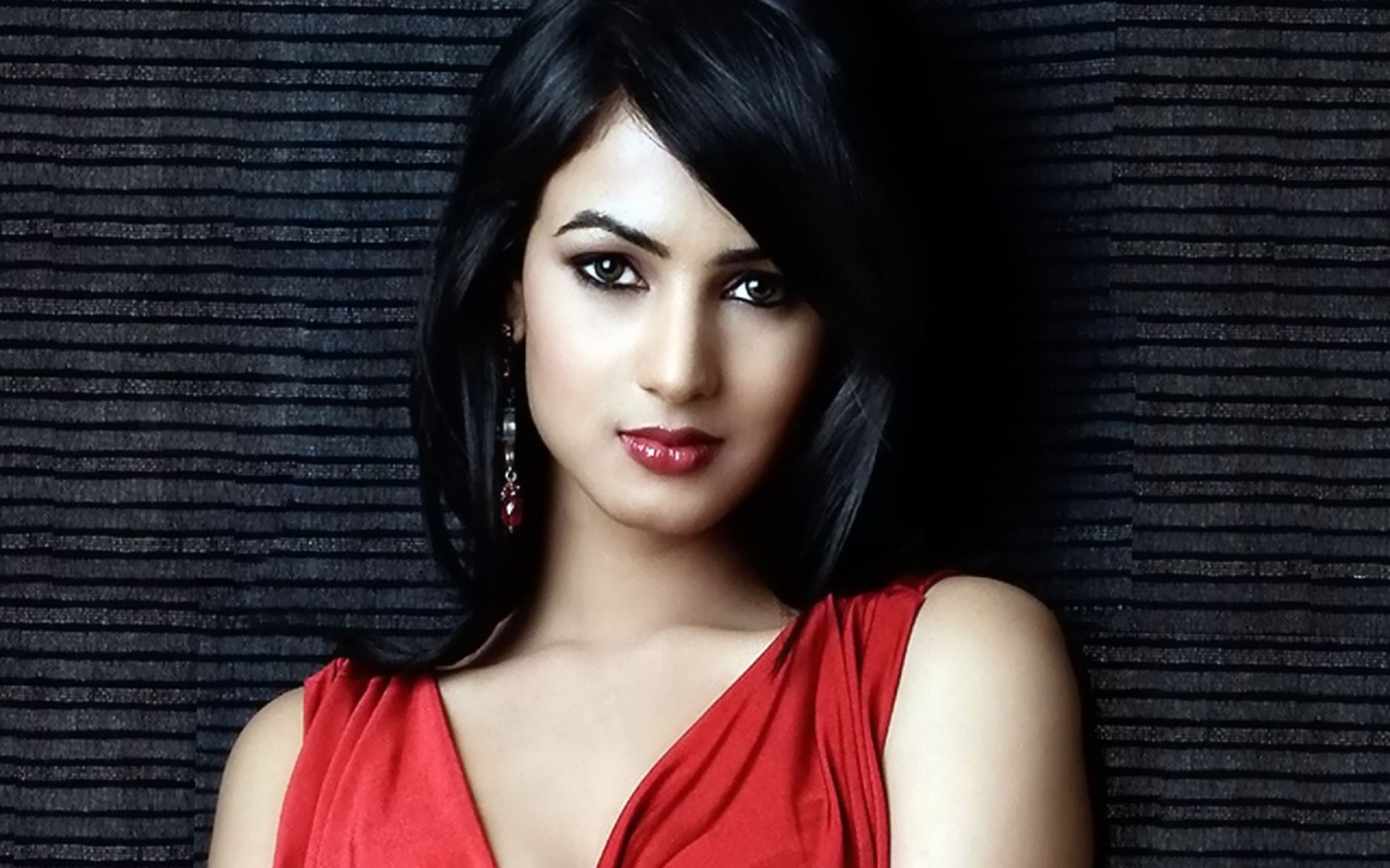 HD wallpaper: actress, babe, bollywood, chauhan, model, sonal | Wallpaper  Flare