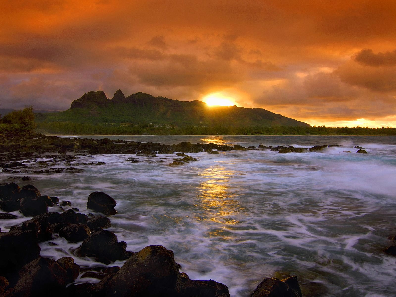 Download Nature wallpaper Island Seascape Kauai Hawaii
