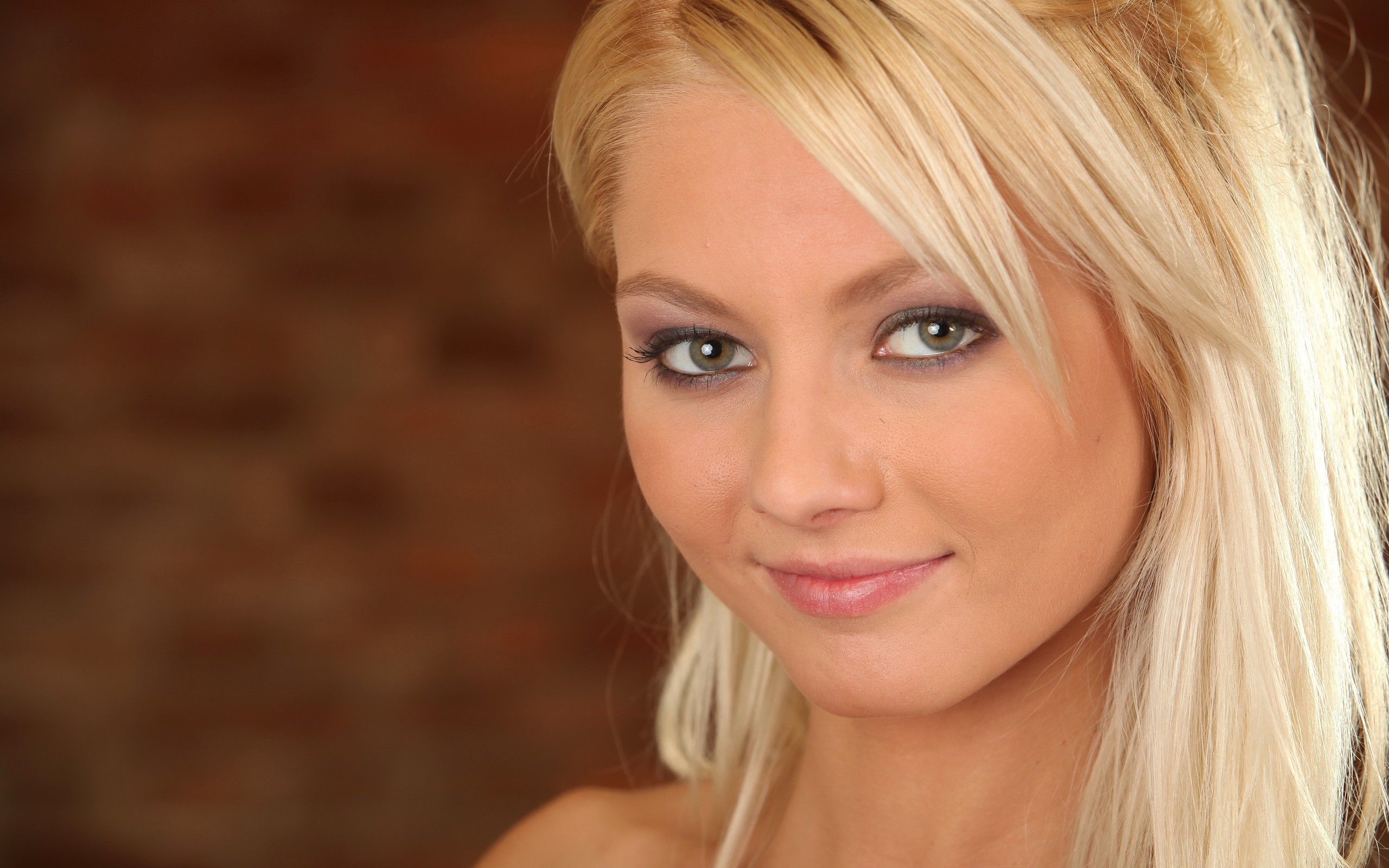 Blondes Women Close Up Eyes Blue Portrait Faces Anneli