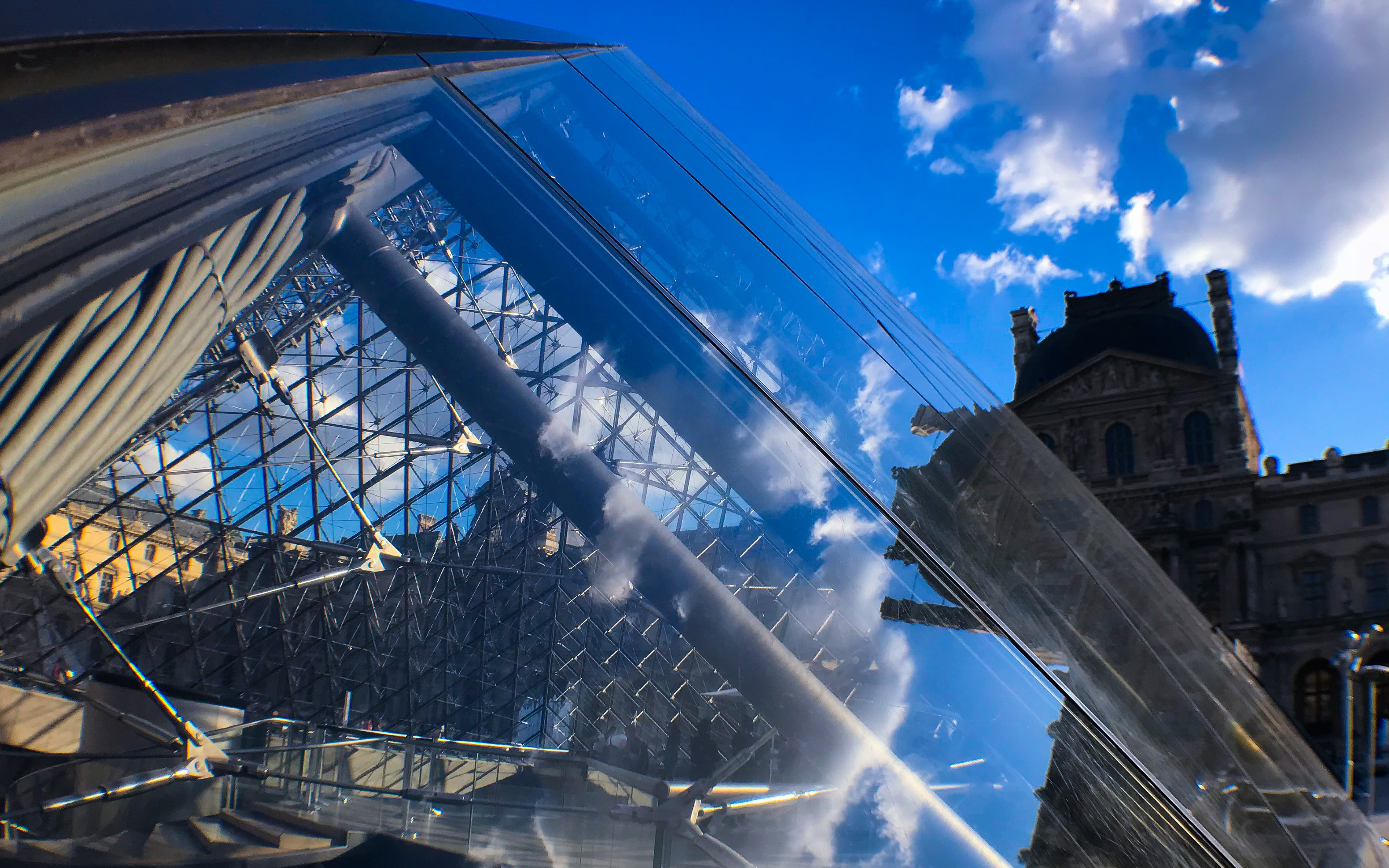 Wallpaper 4k Louvre Museum French Landmarks Stained