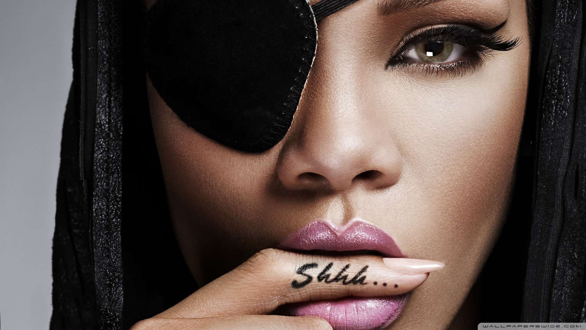 Wallpaper Pirate Rihanna 1080p HD Upload At February