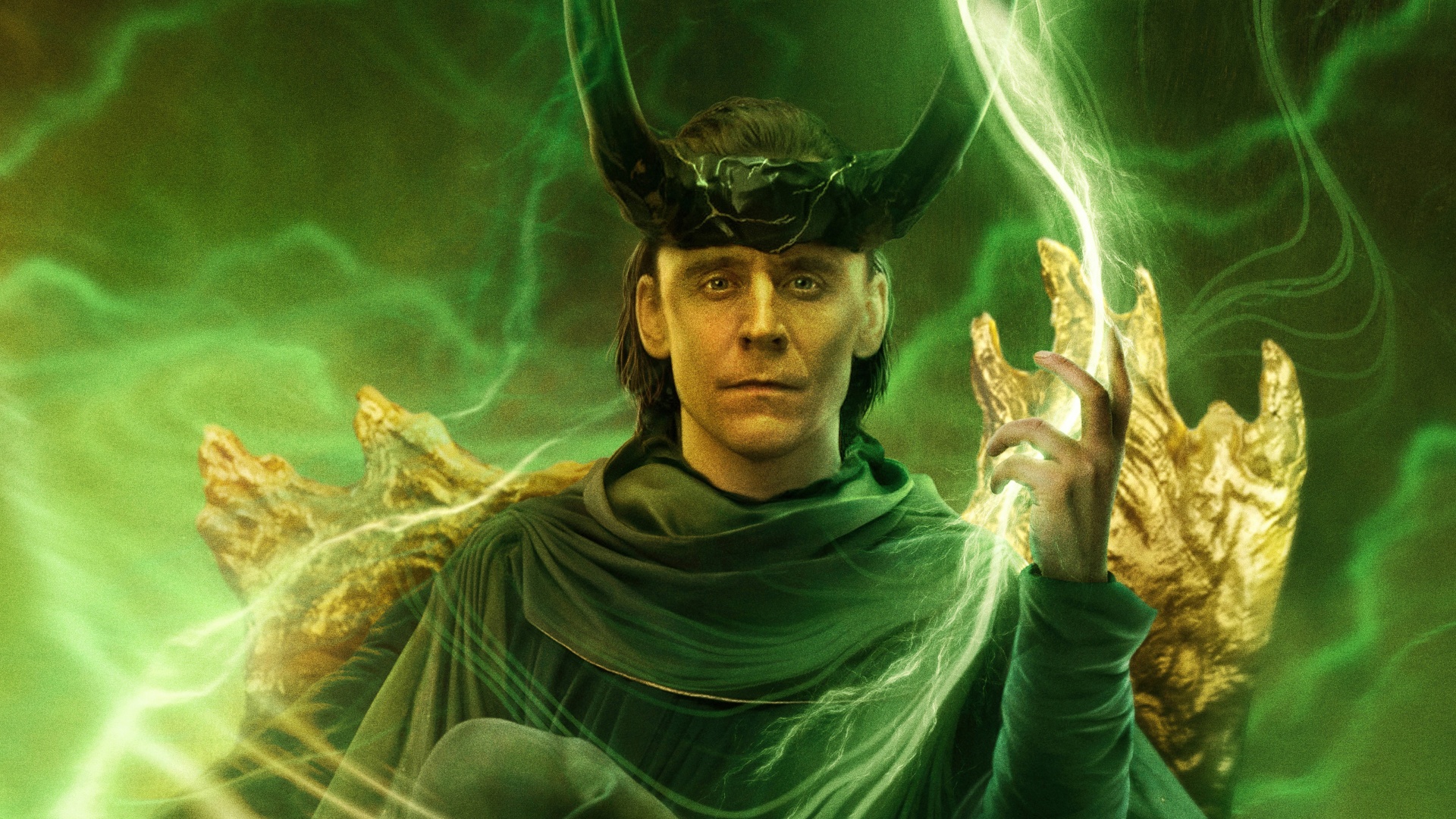 Tom Hiddleston As Loki In Season 5k Wallpaper