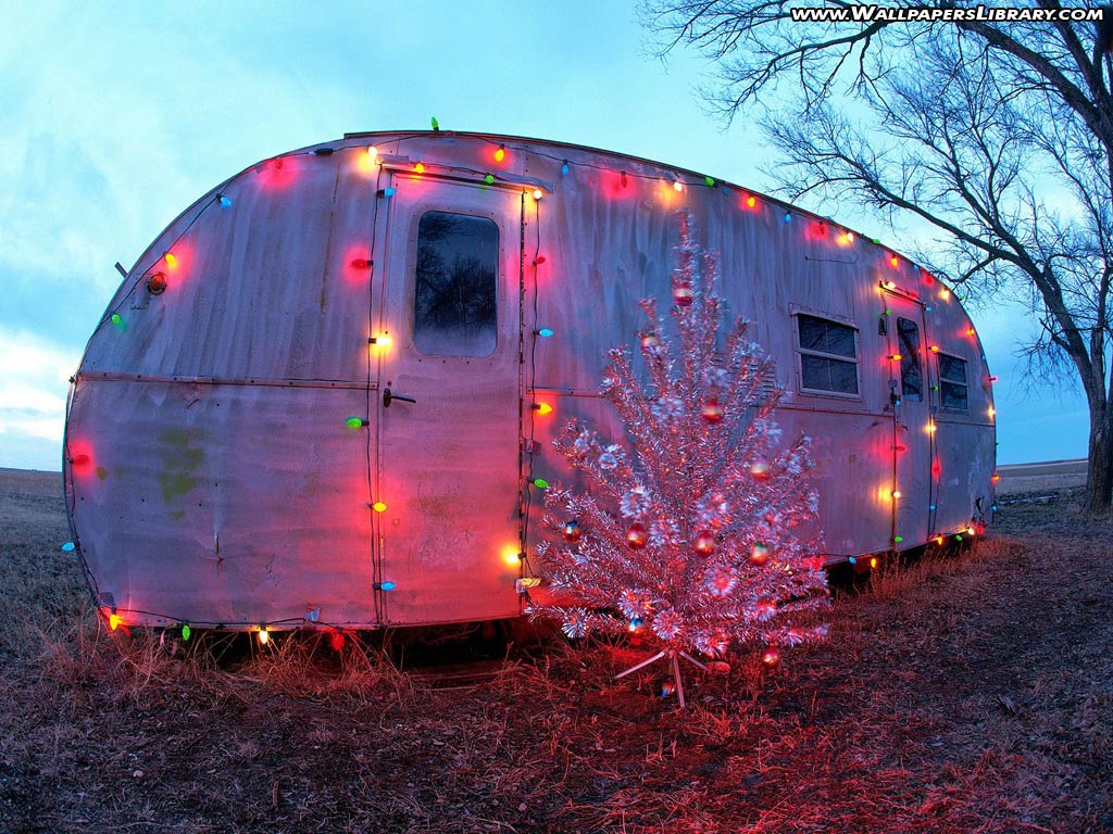 Dreaming Of An Airstream Christmas