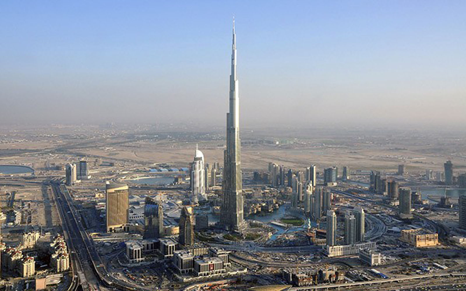 World Largest Tower Downtown Burj Dubai Wallpaper