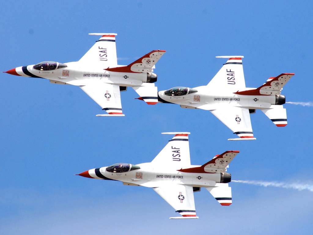 Military Aircraft Thunderbirds F16 Plane Wallpapers Plane Wallpapers