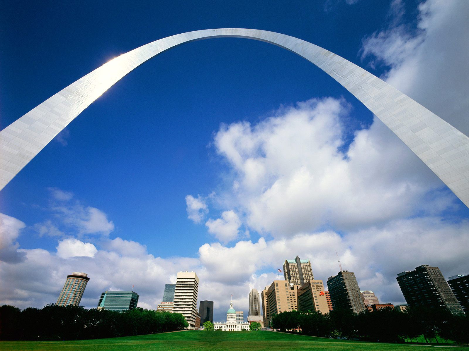 Gateway Arch St Louis Missouri Picture