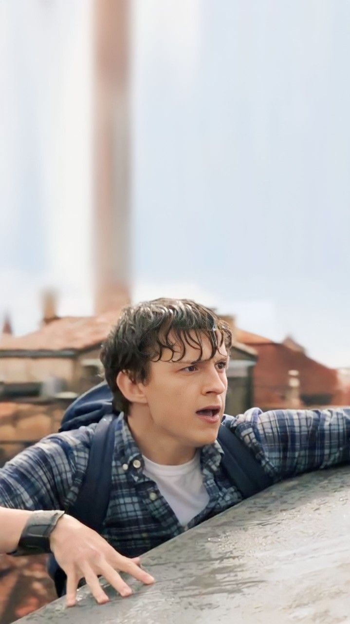 Peter Parker Wallpaper