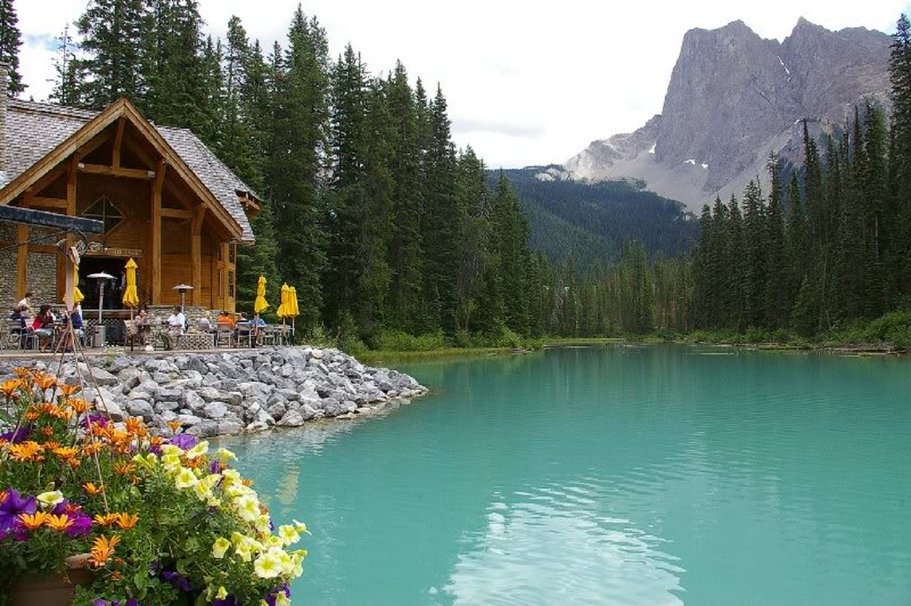 Emerald Lake Jasper Canada Wallpaper