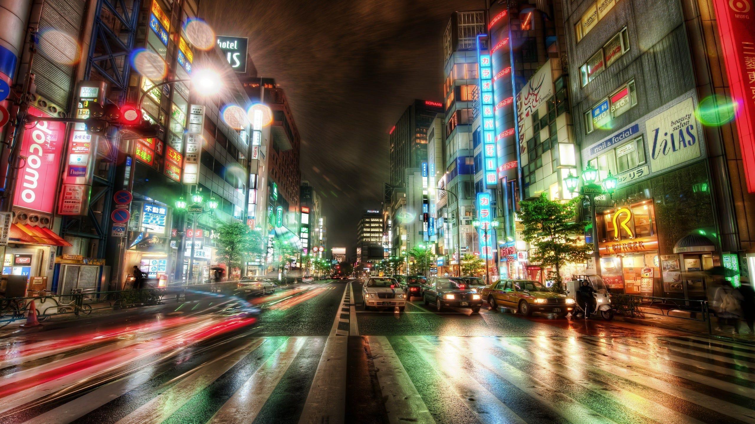 Tokyo Street Scene wallpaper in 2560x1440 resolution