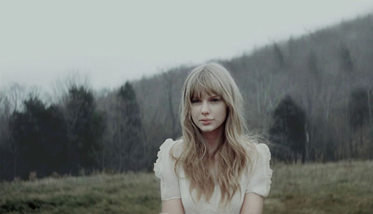 Taylor Swift Drops Re Record Of This Love S Version