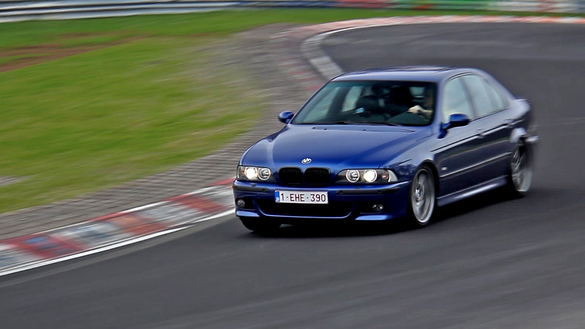 Bmw M5 E39 Loud Sounds At The N Rburgring 1080p HD