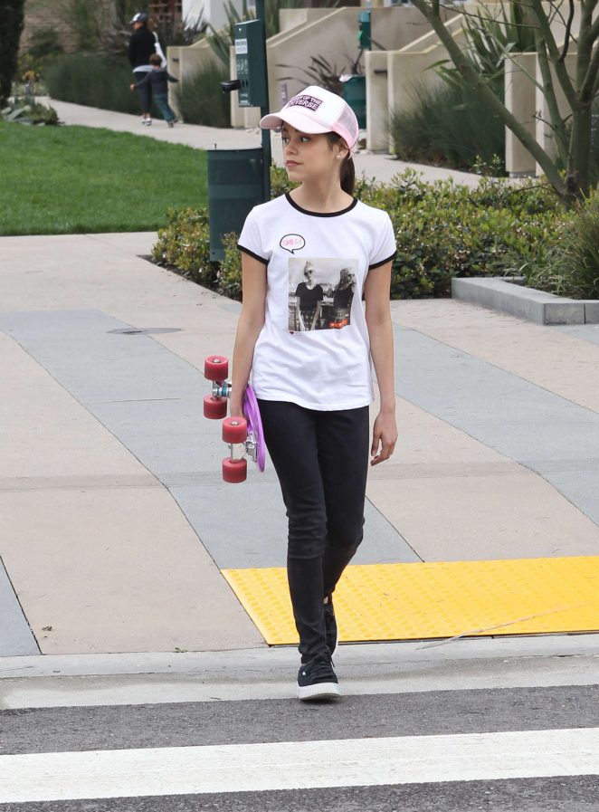 Jenna Ortega Out On Her Skateboard Gotceleb
