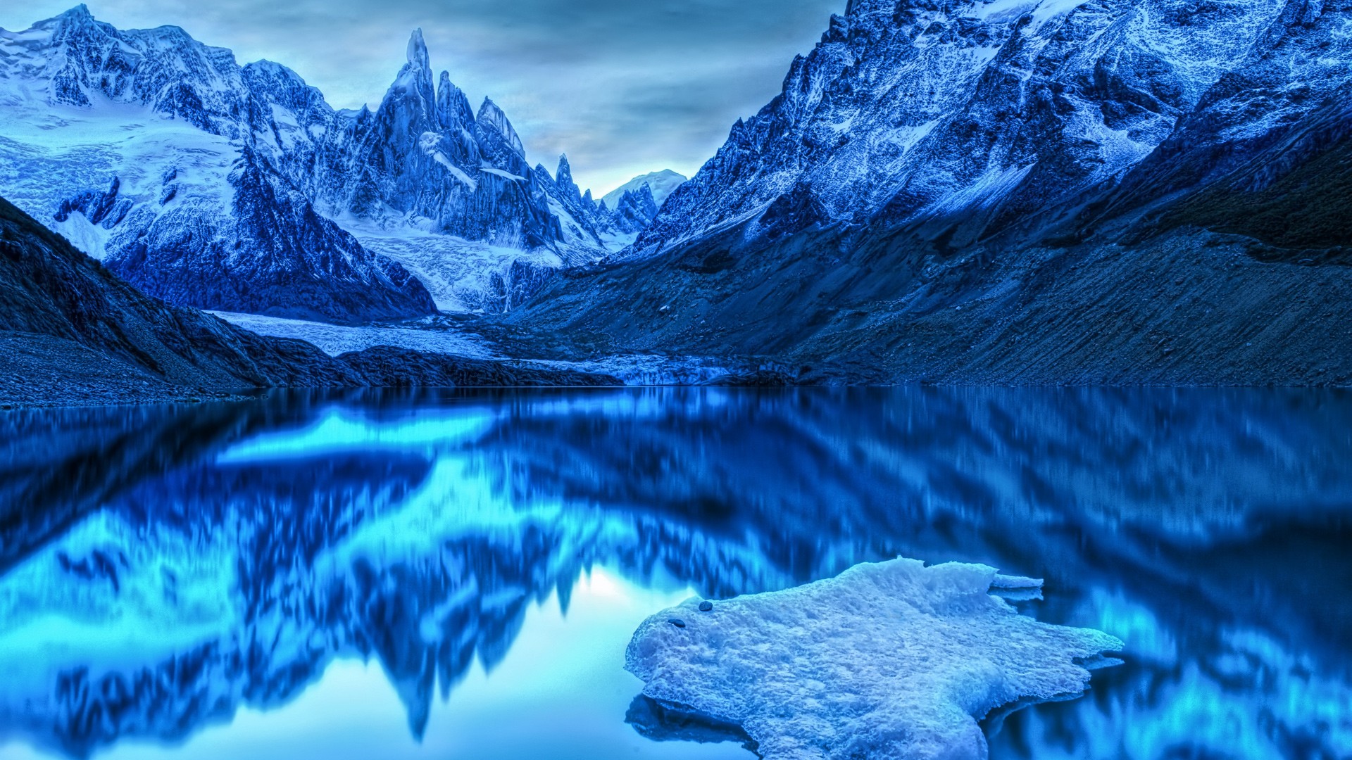 Alaska Desktop Wallpapers HD Blue Background